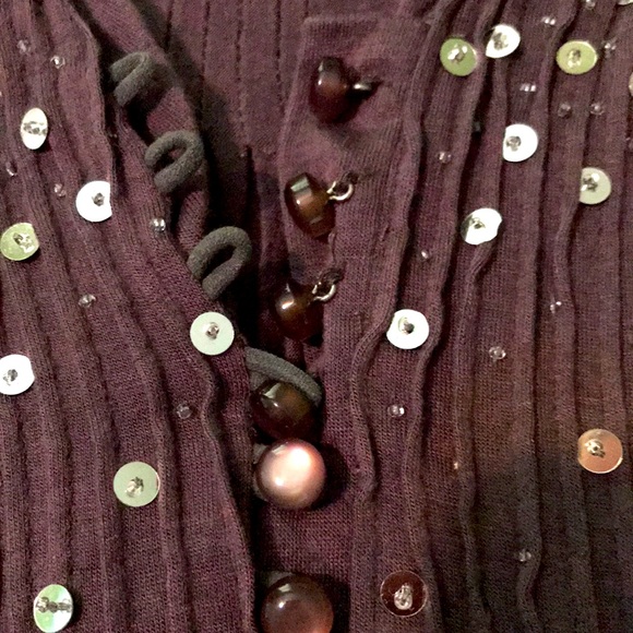 Pullover top by Fossil in grey like new size med - Picture 4 of 4